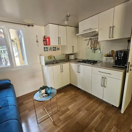 #429 Status Relax Dezela Holiday home *